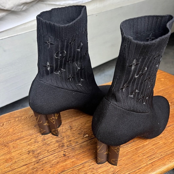 Louis Vuitton Silhouette Ankle Boot - Picture 5 of 8